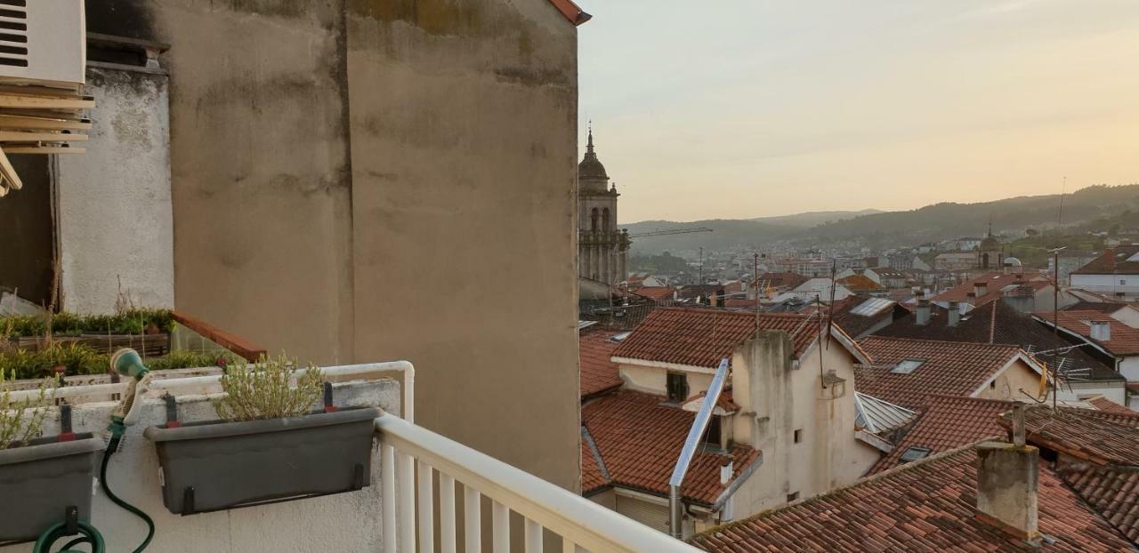 Duplex Luminoso Con Vistas En El Centro De Ourense 아파트 외부 사진
